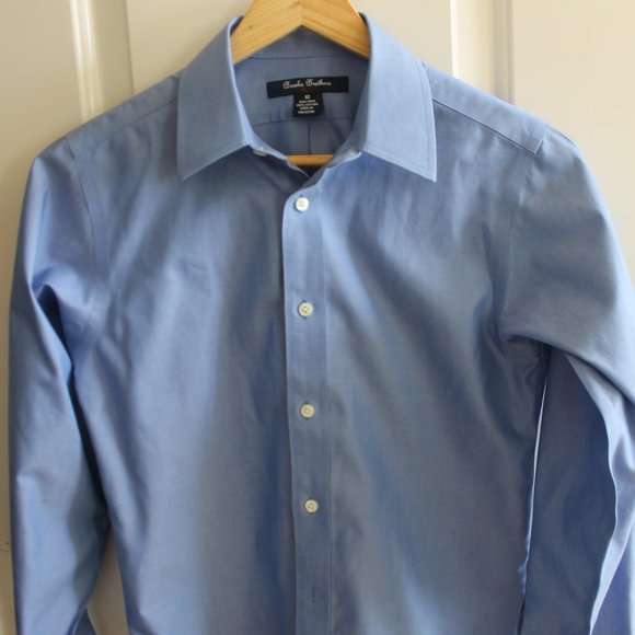 Brooks Brothers Other - Brooks Brothers non-iron solid dress shirt